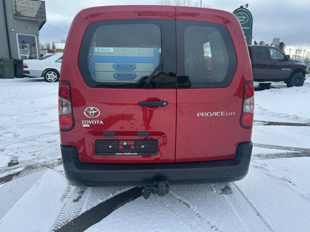 toyota-proace-city-diesel-2022-big-5