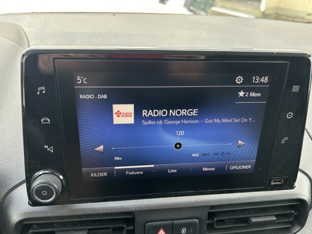 toyota-proace-city-diesel-2022-big-15