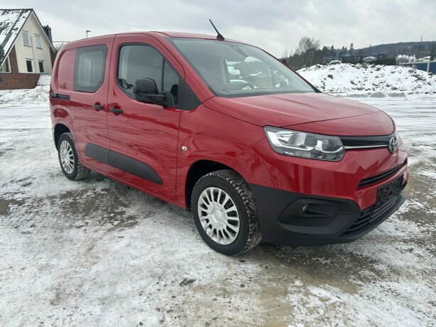 toyota-proace-city-diesel-2022-big-0