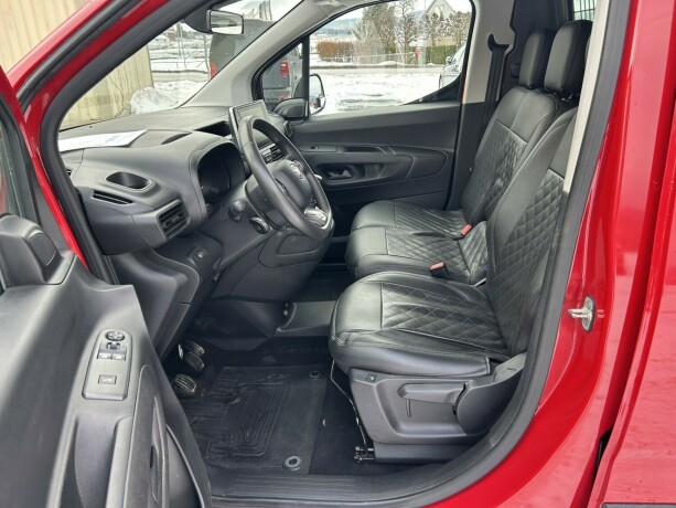 toyota-proace-city-diesel-2022-big-13