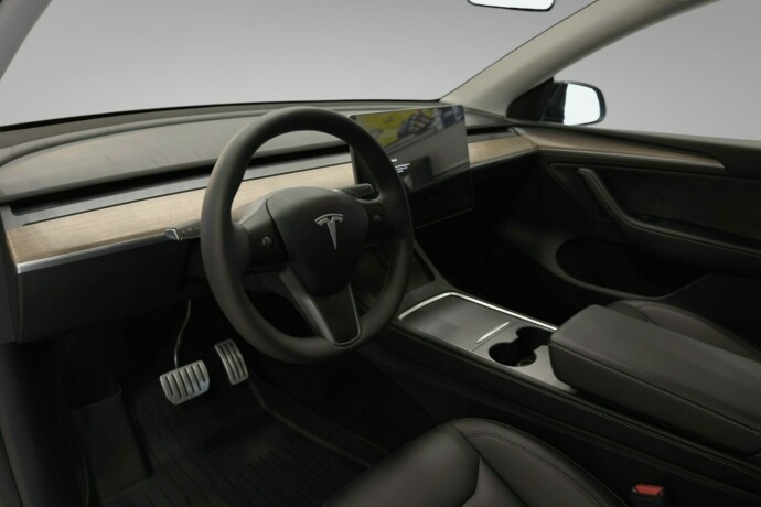 tesla-model-y-elektrisitet-2024-big-9