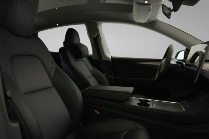 tesla-model-y-elektrisitet-2024-big-11