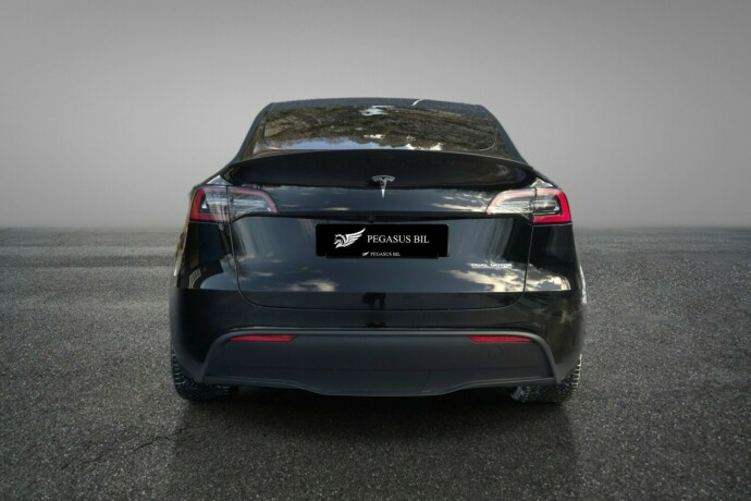 tesla-model-y-elektrisitet-2024-big-6