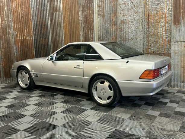 mercedes-benz-300-bensin-1992-big-10