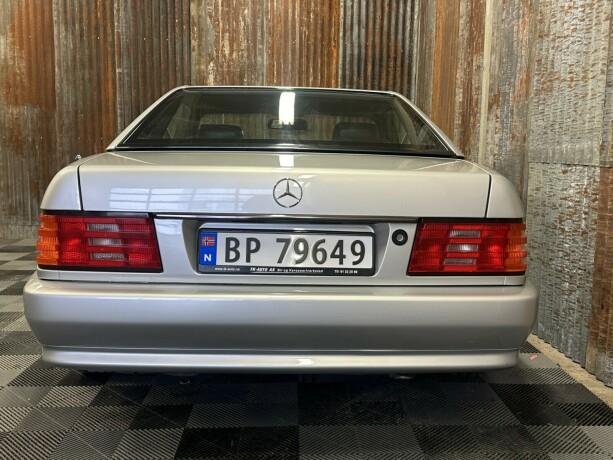 mercedes-benz-300-bensin-1992-big-15