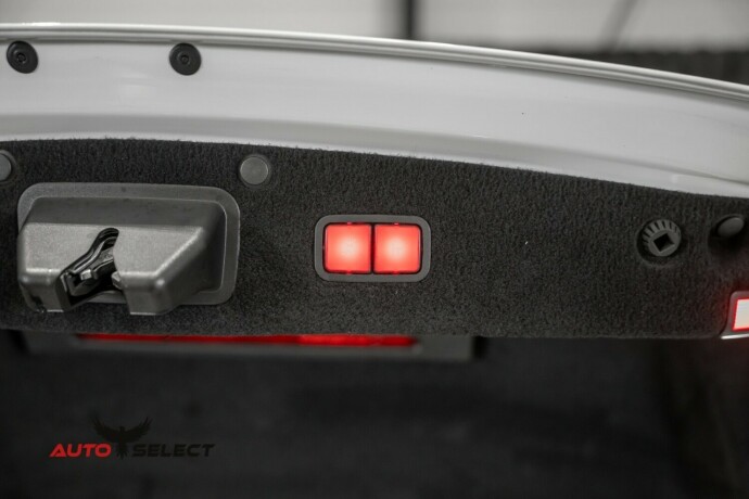 mercedes-benz-s-klasse-bensin-2014-big-16