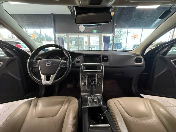 volvo-s60-diesel-2011-big-12