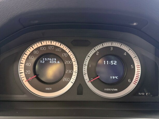 volvo-s60-diesel-2011-big-16