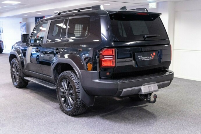 toyota-land-cruiser-diesel-2025-big-1