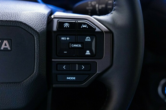 toyota-land-cruiser-diesel-2025-big-19