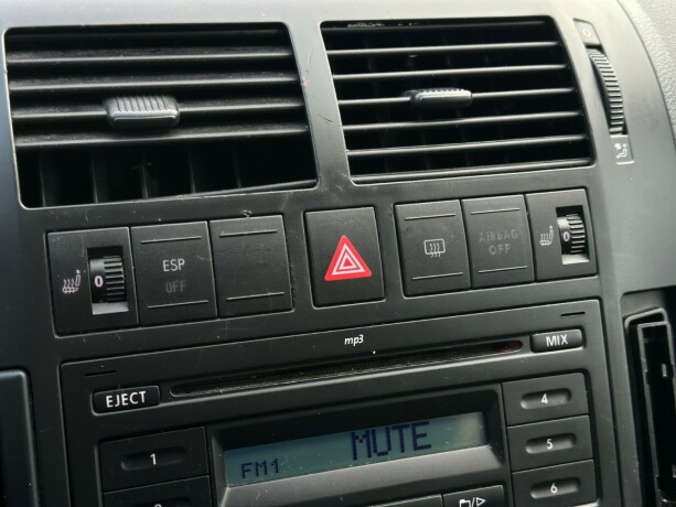 volkswagen-polo-diesel-2008-big-17