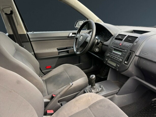 volkswagen-polo-diesel-2008-big-10