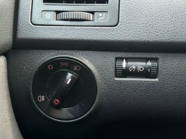 volkswagen-polo-diesel-2008-big-21