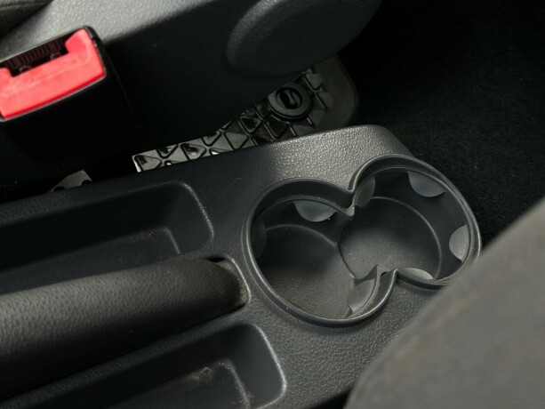 volkswagen-polo-diesel-2008-big-13