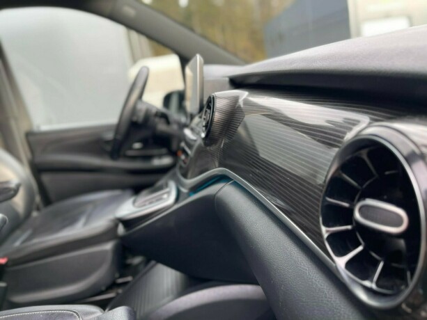 mercedes-benz-eqv-elektrisitet-2022-big-19