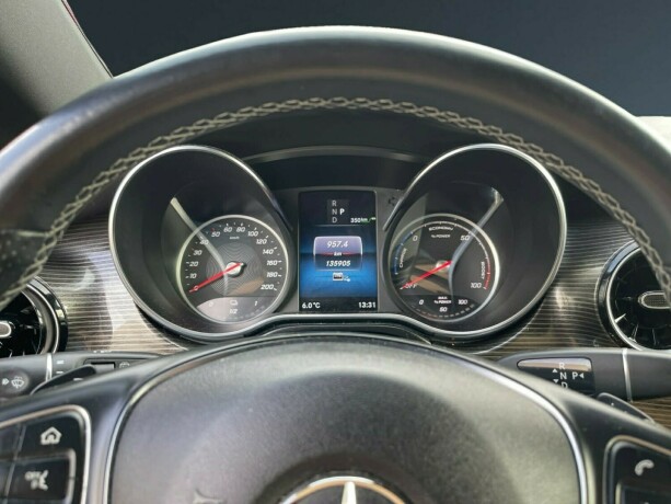 mercedes-benz-eqv-elektrisitet-2022-big-24