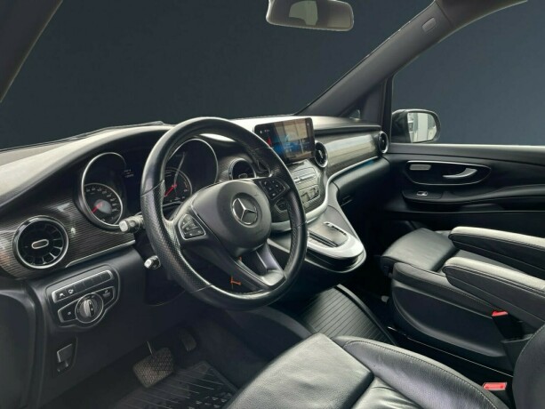 mercedes-benz-eqv-elektrisitet-2022-big-9