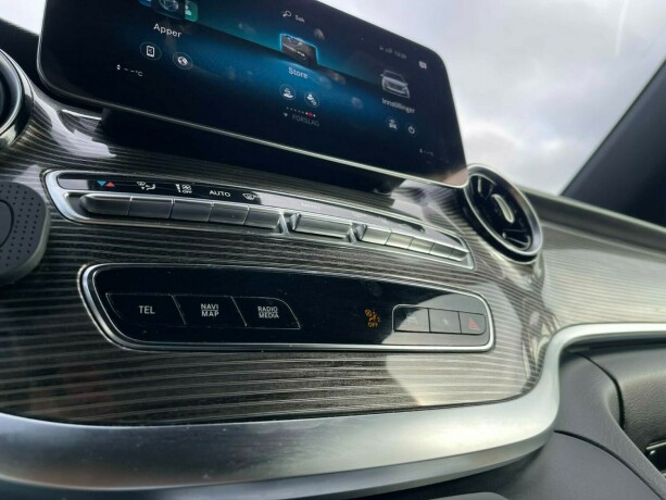 mercedes-benz-eqv-elektrisitet-2022-big-43