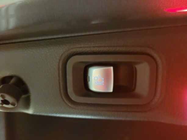 mercedes-benz-e-klasse-plug-in-petrol-2018-big-22