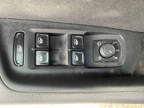 volkswagen-passat-bensin-2016-big-14