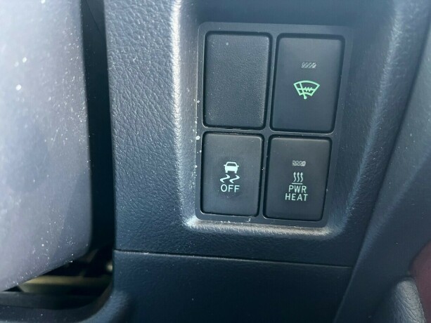 toyota-land-cruiser-diesel-2017-big-15