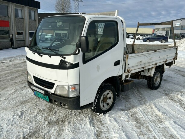 toyota-dyna-diesel-2006-big-2