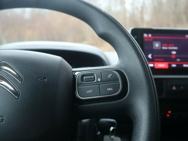 citroen-berlingo-diesel-2019-big-13