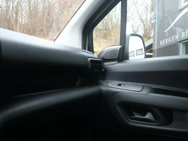 citroen-berlingo-diesel-2019-big-17