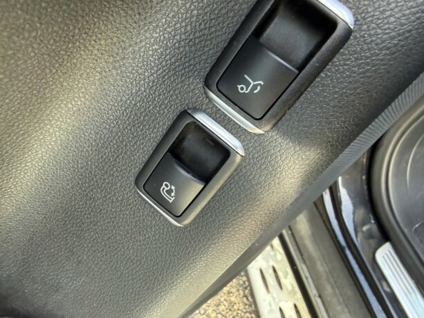 mercedes-benz-gls-diesel-2016-big-17