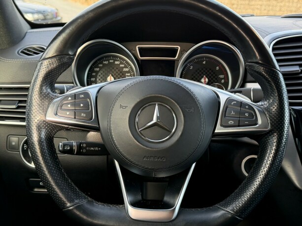 mercedes-benz-gls-diesel-2016-big-8