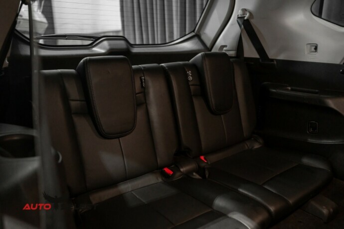 nissan-x-trail-diesel-2016-big-15