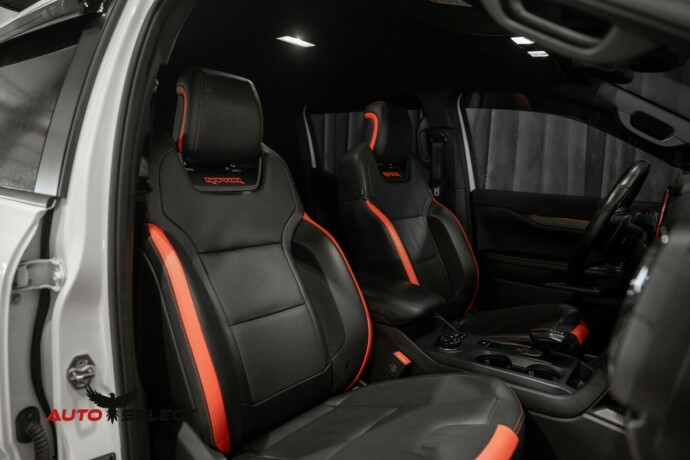 ford-ranger-raptor-bensin-2023-big-23