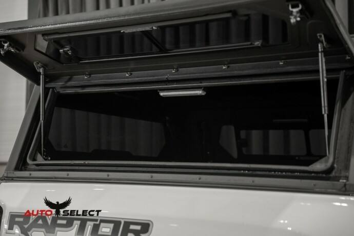 ford-ranger-raptor-bensin-2023-big-15