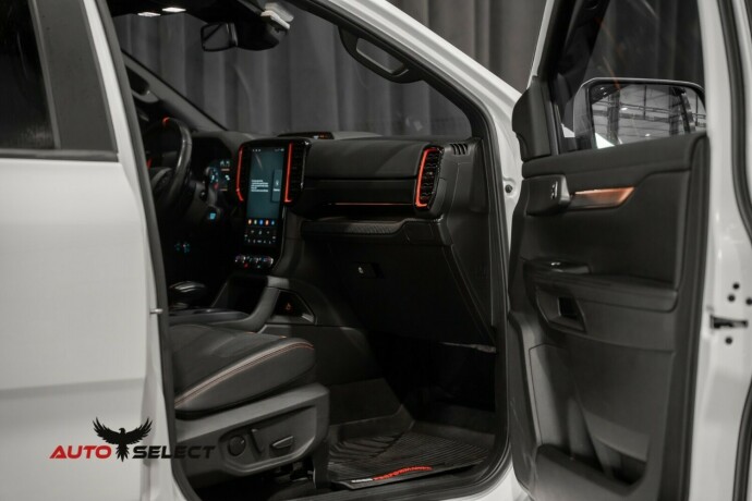 ford-ranger-raptor-bensin-2023-big-20