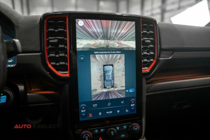 ford-ranger-raptor-bensin-2023-big-50