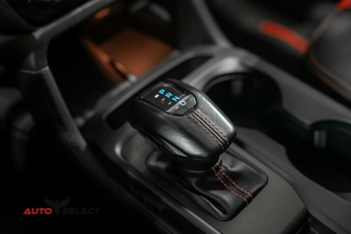 ford-ranger-raptor-bensin-2023-big-39