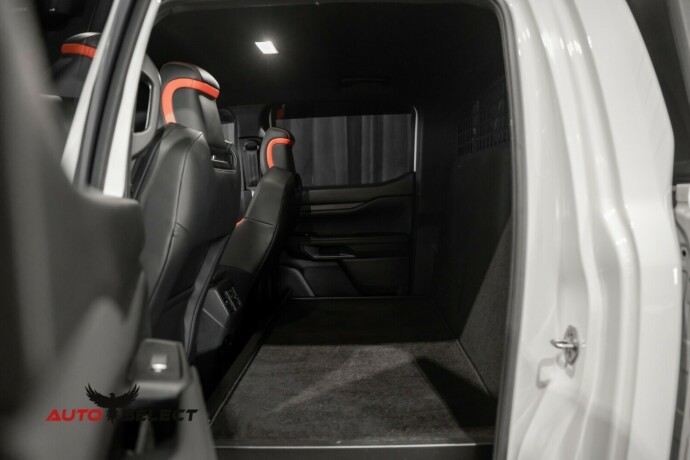 ford-ranger-raptor-bensin-2023-big-19