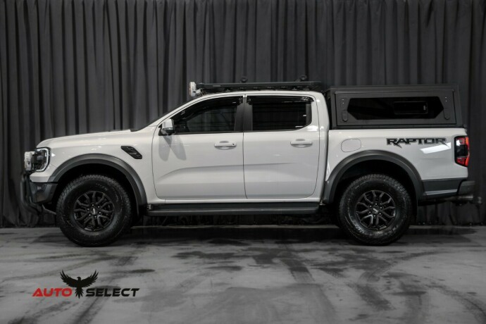 ford-ranger-raptor-bensin-2023-big-7