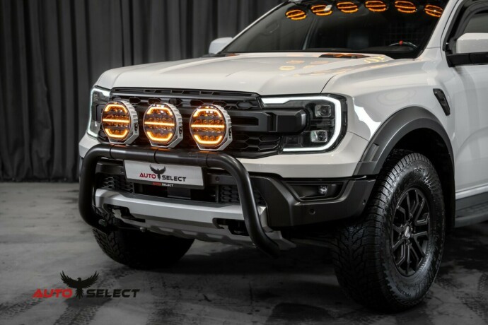 ford-ranger-raptor-bensin-2023-big-6
