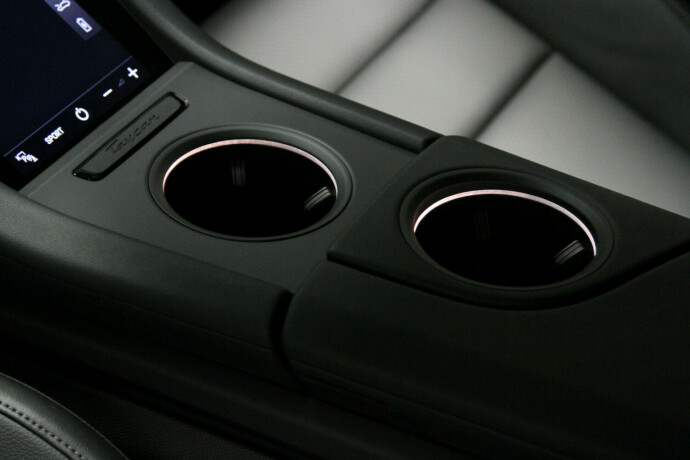 porsche-taycan-elektrisitet-2021-big-22