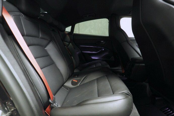 porsche-taycan-elektrisitet-2021-big-8