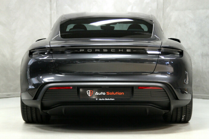 porsche-taycan-elektrisitet-2021-big-34