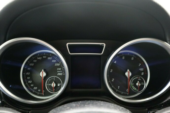 mercedes-benz-gle-elektrisitetbensin-2016-big-22