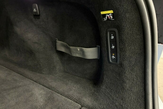 volvo-v90-diesel-2017-big-41