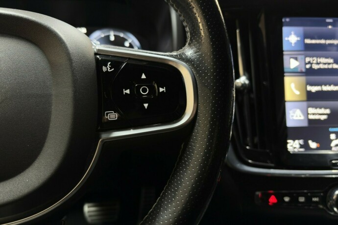 volvo-v90-diesel-2017-big-21