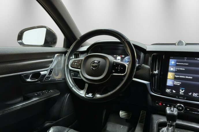 volvo-v90-diesel-2017-big-16