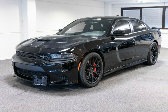 dodge-charger-bensin-2016-big-0