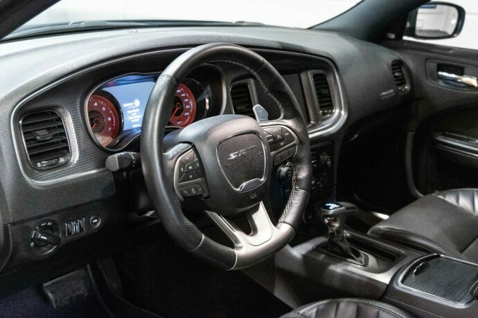 dodge-charger-bensin-2016-big-5