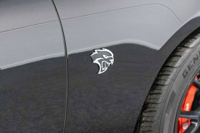 dodge-charger-bensin-2016-big-12