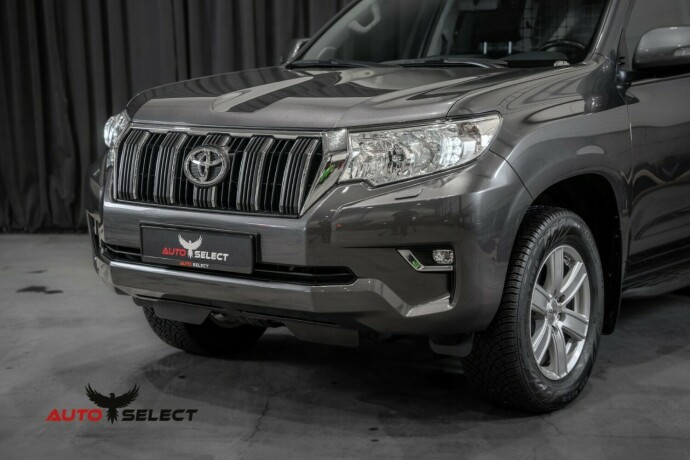 toyota-land-cruiser-diesel-2023-big-6